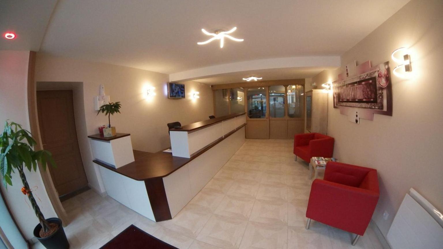 Nevers Hotel 外观 照片