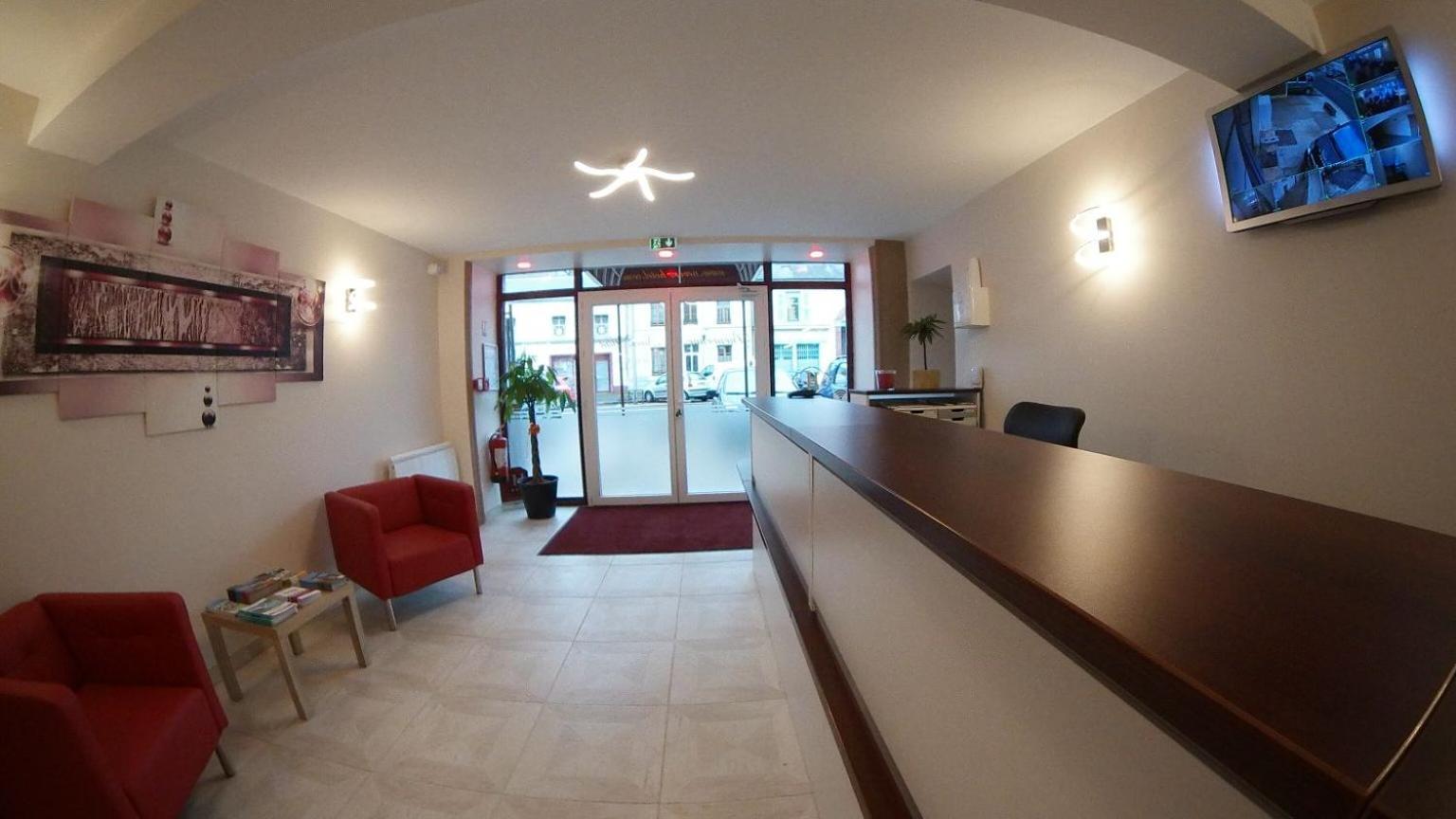 Nevers Hotel 外观 照片