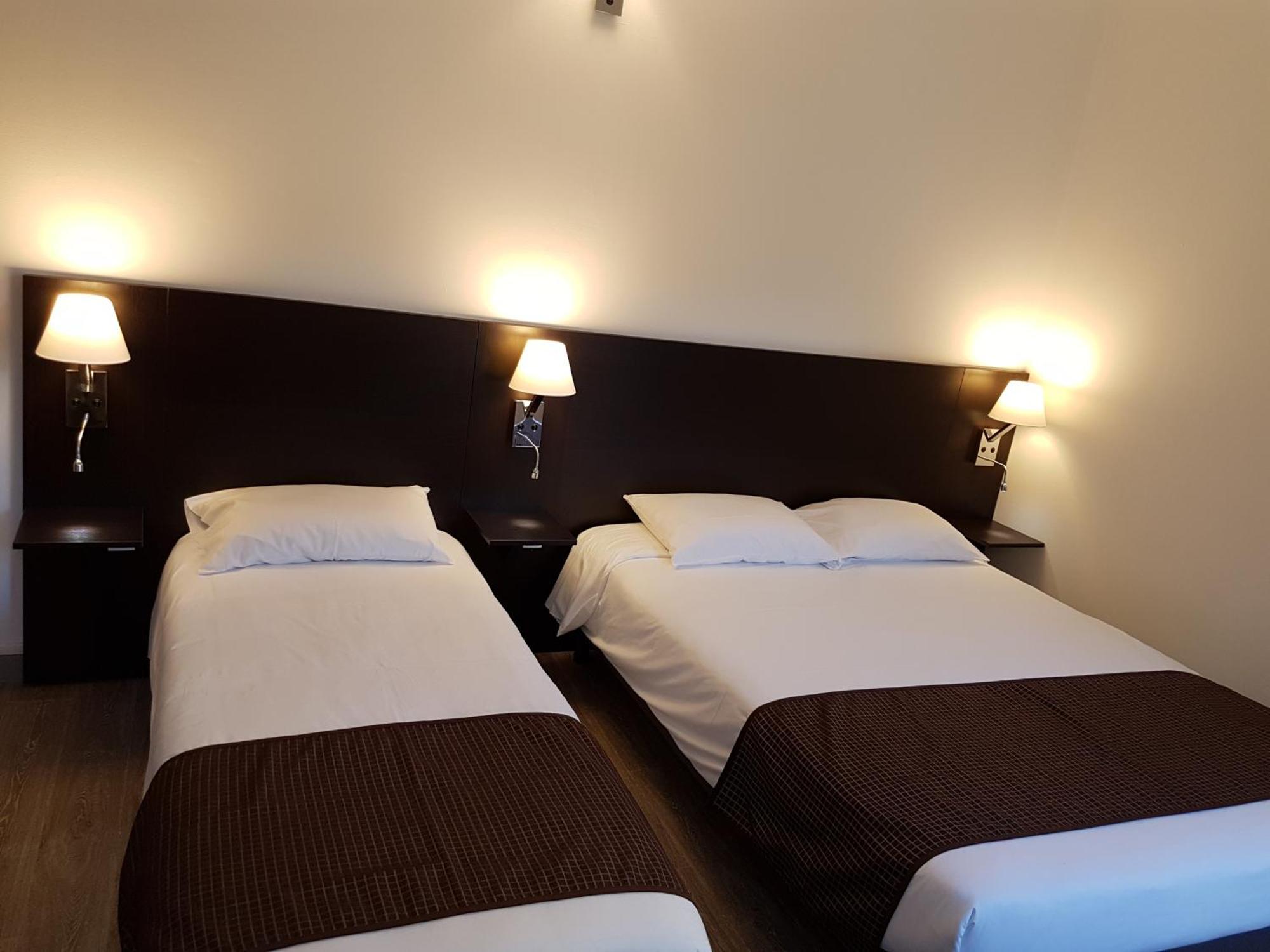 Nevers Hotel 外观 照片