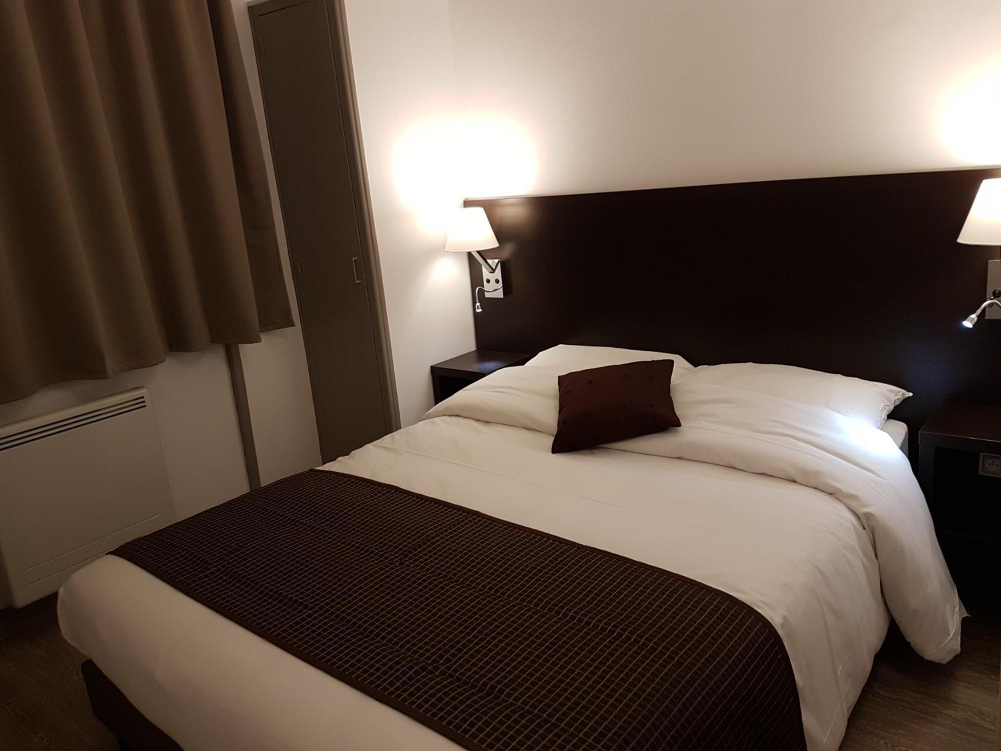 Nevers Hotel 外观 照片
